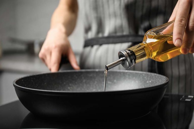 Learn how to season your cast iron wok like a chef!