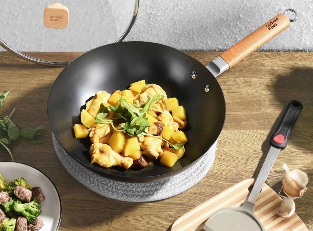 3 Best deep frying pans with mango chicken and lid ready to cook